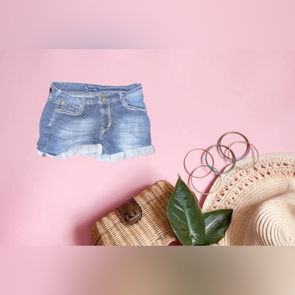 American themed Jean shorts